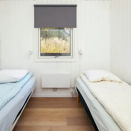 Spacious Holiday Home In Lokken With Sauna Prázdninový dům Gronhoj (Nordjylland)