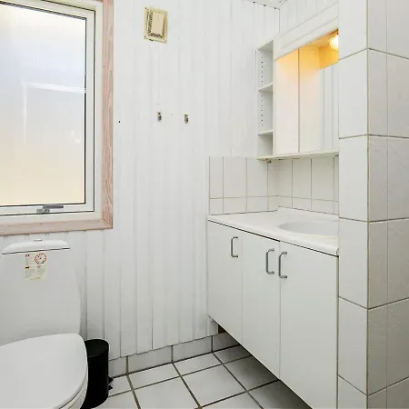 Spacious Holiday Home In Lokken With Sauna * Gronhoj (Nordjylland)